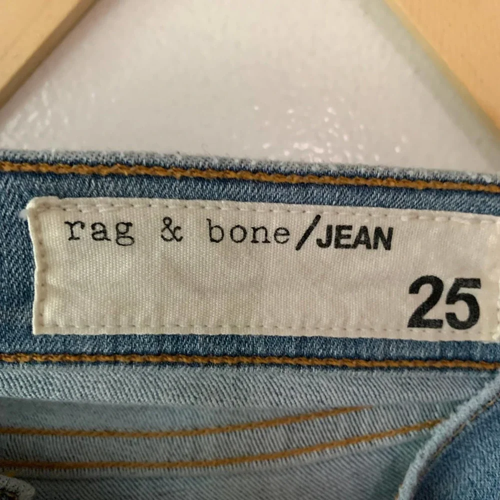 Rag & Bone Raw Hem Frayed Cuff Skinny Jeans in Blue Cln Birdie Skinny Jeans - Picture 6 of 6